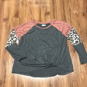 Maurice’s 24/7 long sleeve shirt